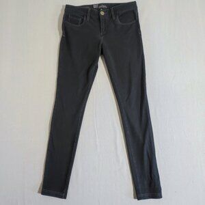 KUT from the Kloth jeans women's sz 8 black colour Jennifer Ultra Skinny stretch